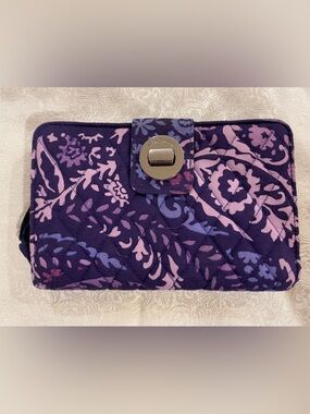 Vera Bradley Purple Floral Quilted Phone Wallet with Turn-Lock